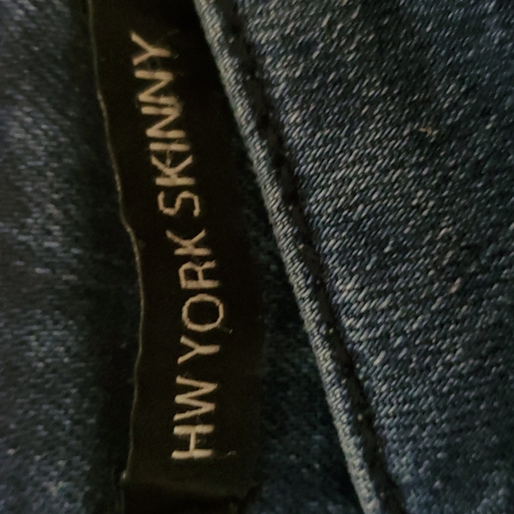 Nanette Jeans with stones - Picture 3 of 9